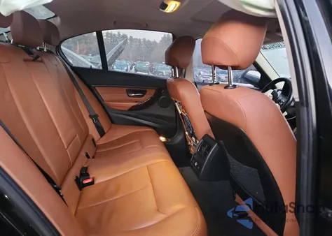 2015 BMW 328 Xi Sulev из США, поврежденный, VIN WBA3B5C53FF959519